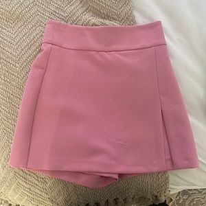 NWT Zara skort